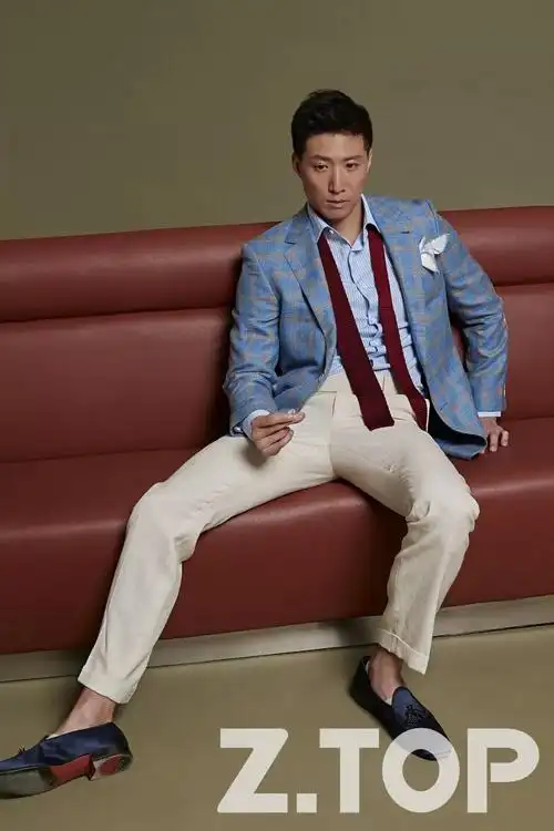 ztopx洪天照网瘾青年猫奴宅男功夫型男之外的他原来这么可爱