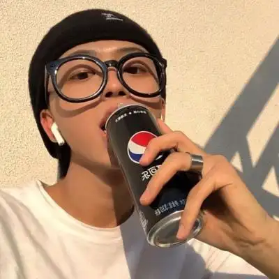 男头真人帅气超清照片可爱超酷男生最新微信头像图片大全