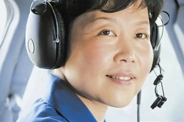 她是建国后第一位女师长,53岁晋升空军少将,如今在东部战区服役