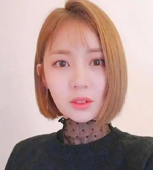 长脸最适合的9款短发,清新可爱优雅|发型|碎发|脸型|刘海_网易订阅