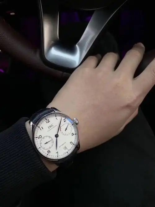 40岁男人戴的手表推荐,男人戴什么手表品牌好?