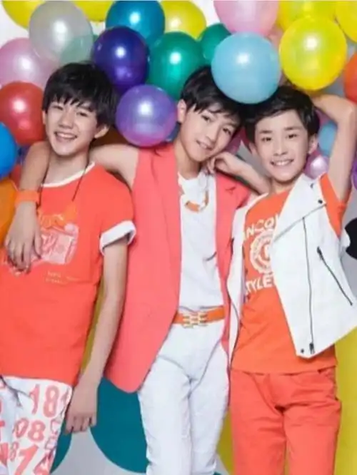 tfboys周年照片