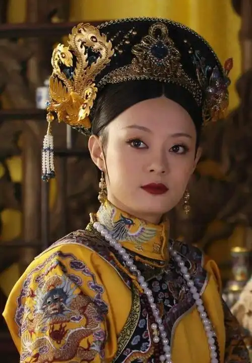 甄嬛传:雍正久病卧床,为何摸到甄嬛头上的珠子就瞬间气急攻心?