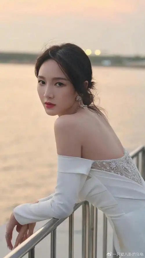 孟佳时尚写真欣赏|孟佳|无主情话|挫折_新浪新闻