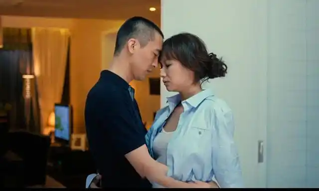 异性之间做过这"三件事",早晚会发生"亲热"关系,要警惕