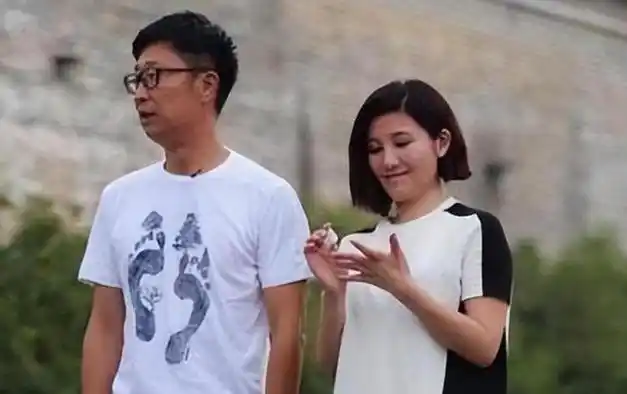 却嫁其貌不扬丈夫,39岁生子,了却公公一生的遗憾|闫妮|演员|周冬齐