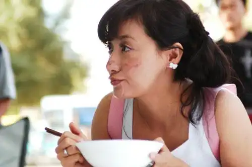 田子田灰头土脸入丐帮图