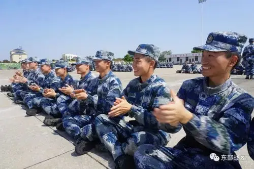 关注久等了空军新兵的军营体验报告来了
