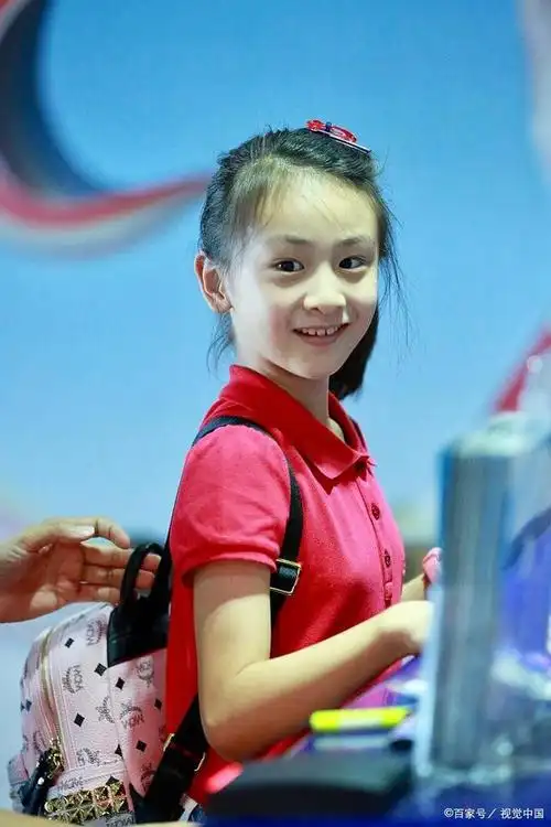 田亮女儿田雨橙:首获网球青少年世界排名