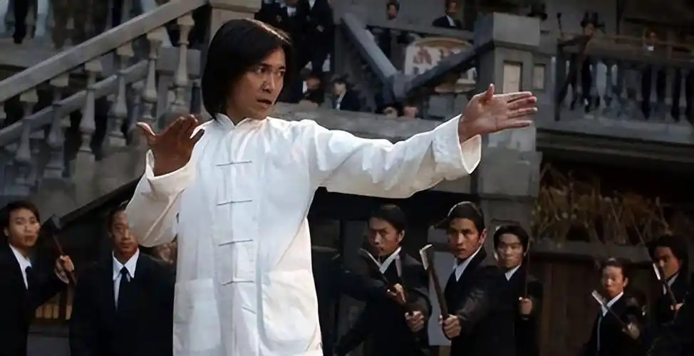 05后的孩子对星爷,不是特别熟悉.我和孩子便聊起了周星驰.