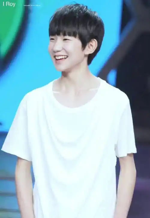 王源开博十周年,回顾那些年我们追过的元气主唱小圆_音乐_搜索_耳朵