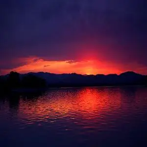 一抹夕阳钢琴谱_声乐正谱_g调_高考声乐钢琴伴奏谱五线谱正谱_钢琴谱
