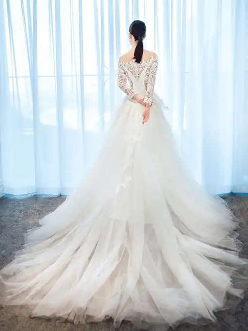 两穿婚纱,百变新娘