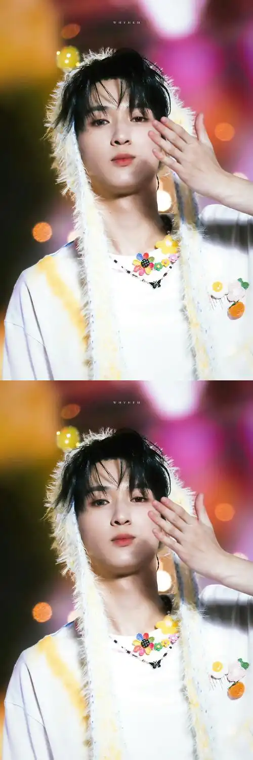 严浩翔脸颊比心