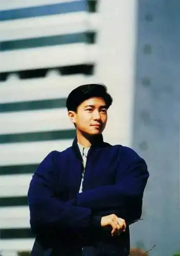 忧郁王子的冬日暖歌陈百强冬暖限量纪念版彩胶lp