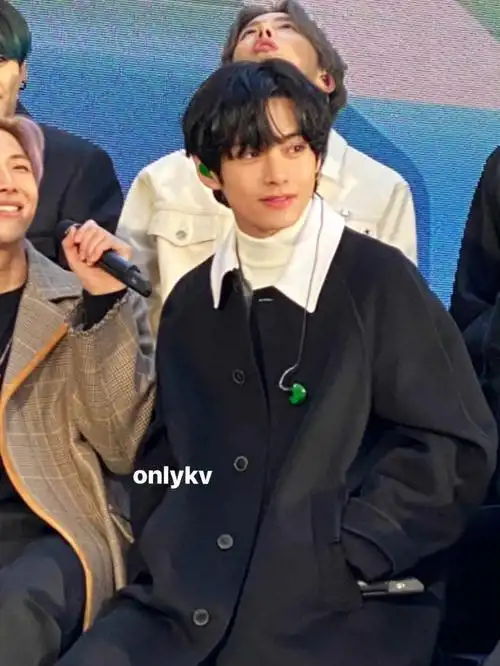 爱豆生图bts金泰亨