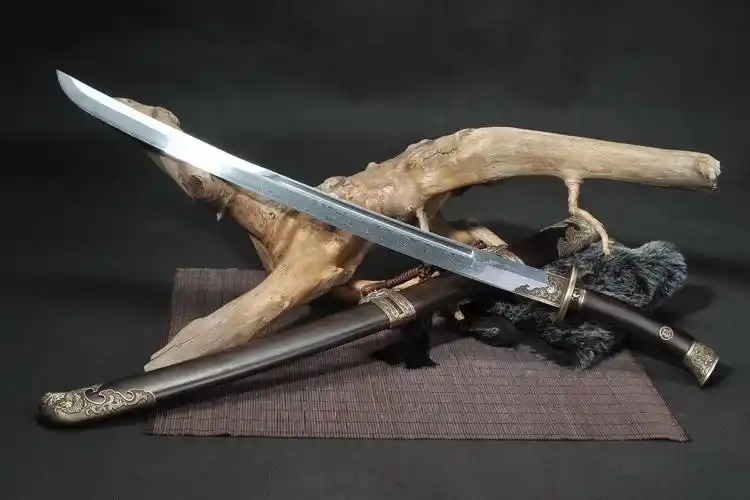 看到这种刀还挺好看的,请问是什么刀呀?