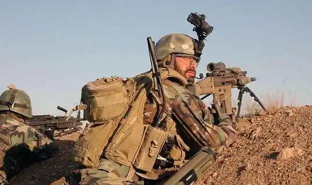 特种部队专用枪scar突击步枪