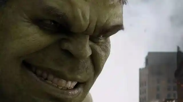 漫威电影里露出魔性笑容的超级英雄,浩克上榜,而他则颠覆形象