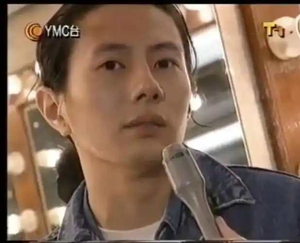 马思纯醒醒!这才是滚圈真蛊王,帅到天后往上扑