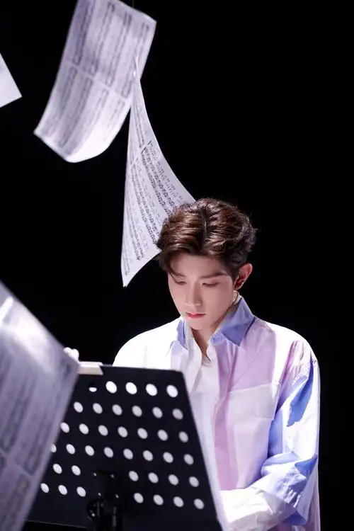 王源- 堆糖,美图壁纸兴趣社区