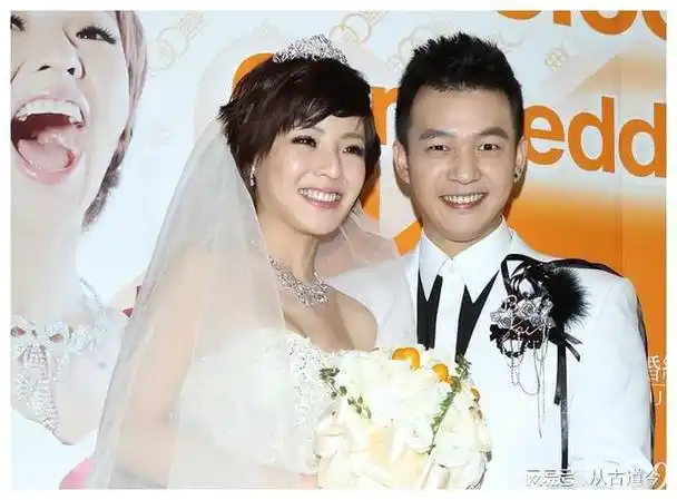 杨丞琳台北演唱会李荣浩排除万难现身女方感动向老公甜蜜告白