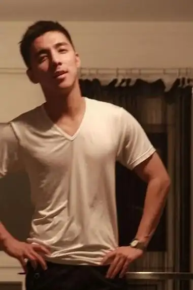 情迷但丁湾的简单介绍