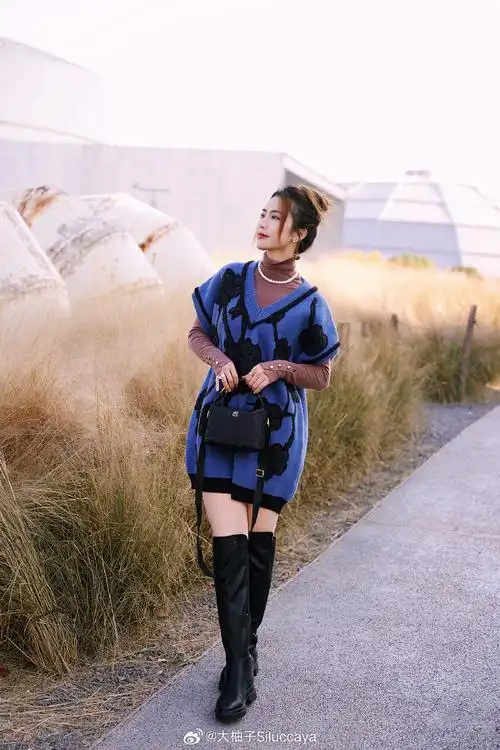 ootd|冬日毛绒绒穿搭 温柔又保暖#申请跟美女们一起过冬#针织毛衣,堆