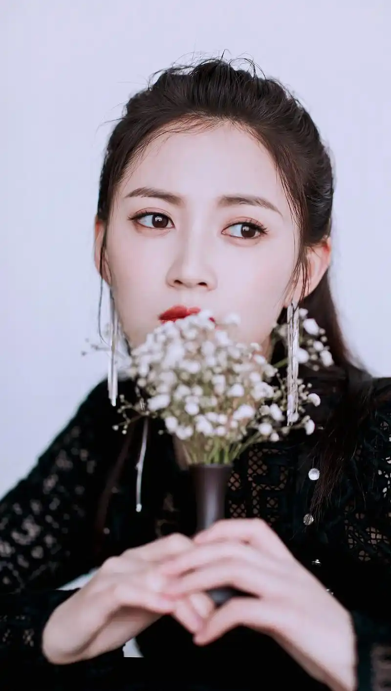 容貌清秀陈钰琪图集