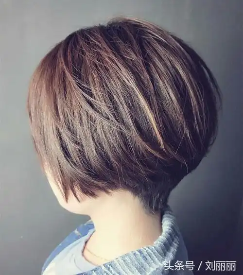 的"新纹理"短发20款,短发新标杆时光不老,我们不散,每日分享流行发型