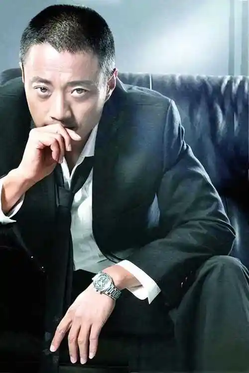 中年发福,但这8位明星越老越帅!褶子长得恰到好处的秘密