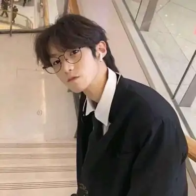 真人男头帅气清新高清超帅的小清新男头高清真人图片