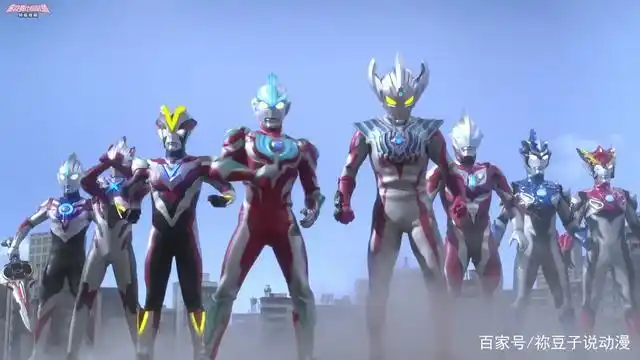 捷德,布鲁,罗索和格丽乔奥特曼,其中布鲁,罗素和格丽乔奥特曼可以合体