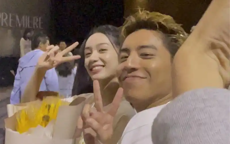 王大陆周也钻我手机里了 呜呜呜呜好可爱