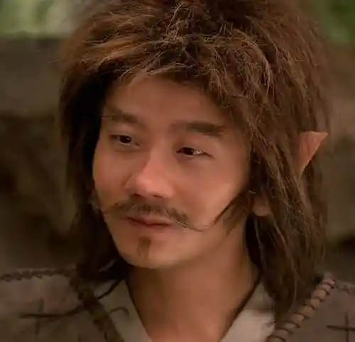 "哮天犬"变身"小头爸爸",完成屌丝逆袭