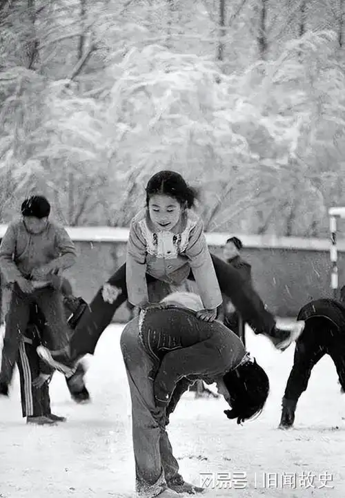 一组张老照片60后70后80后的记忆回不去的童年张张戳中泪点