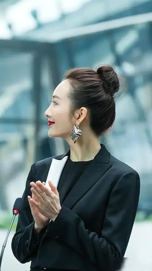 王鸥美图欣赏长相太符合东方审美了端庄又大气