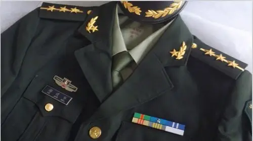 拍摄服装及样片: ▽(图片网络)出镜: ▽木哥报名方式:微信私聊我报名