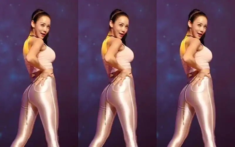 韩国性感女歌手智媛火辣皮裤热舞现场