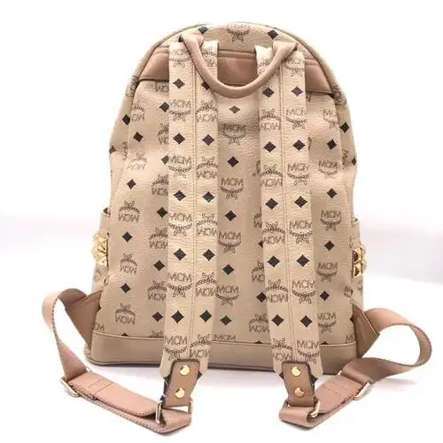 二手正品mcm米色中号双肩包女款u5472