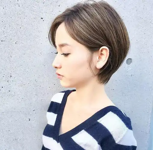 清爽超短发