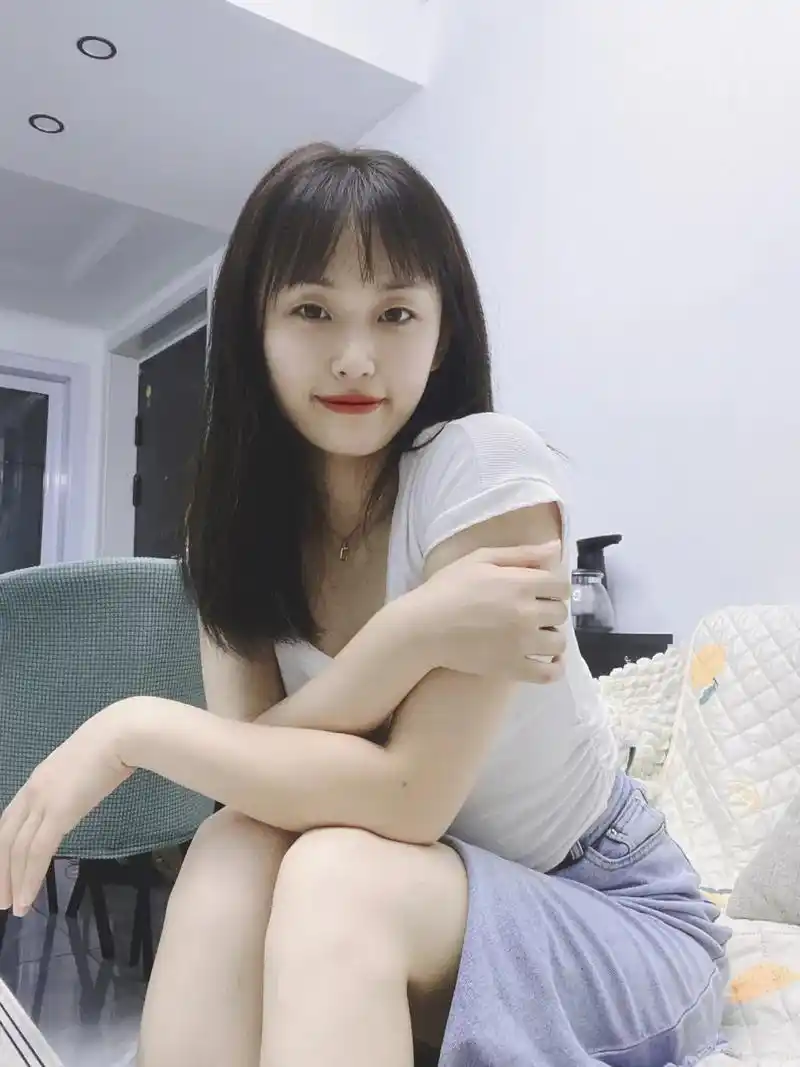 你也会爱上一个人付出很多很多#分享照片 #记得开心 - 抖音