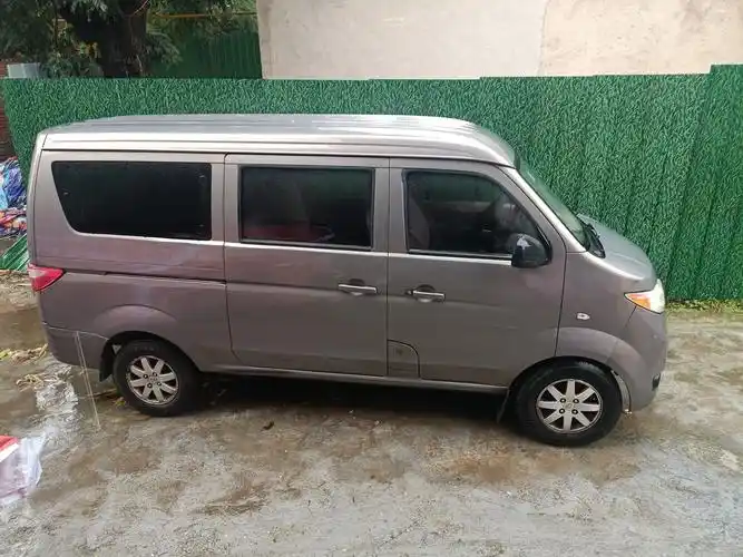 出售长安金牛星面包车