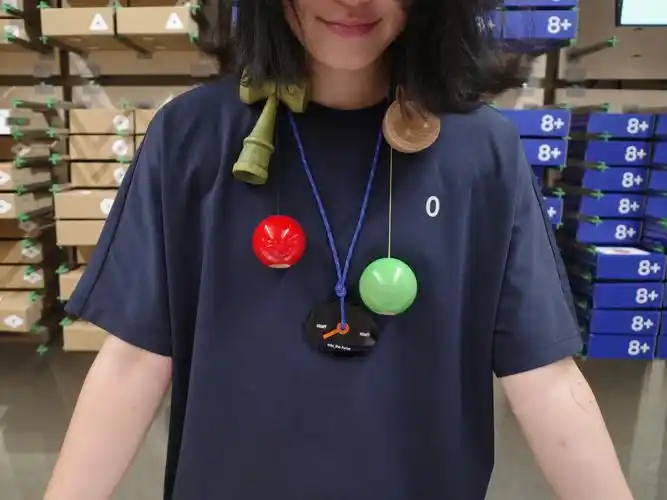 红配绿玩剑玉08