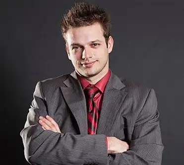 头像英俊成功商务人士深色背景