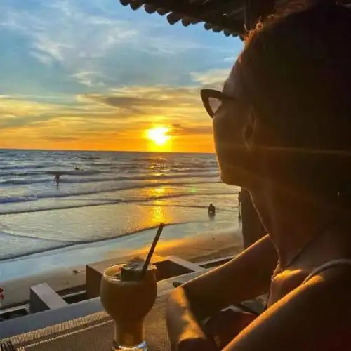 海边丨蓝色丨一个人