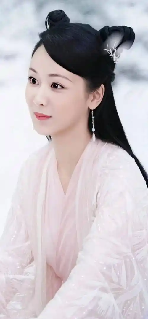 杨紫,似仙界飘落凡尘的芙蓉,超高清美图一张靓过一张_肌肤_古装_美人