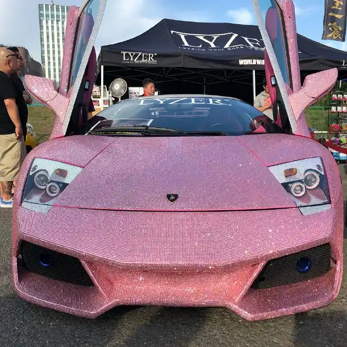 镶钻版兰博基尼aventador,超级闪亮的大蛮牛
