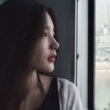 女生侧面头像唯美伤感 高清伤感女生侧面唯美头像图片