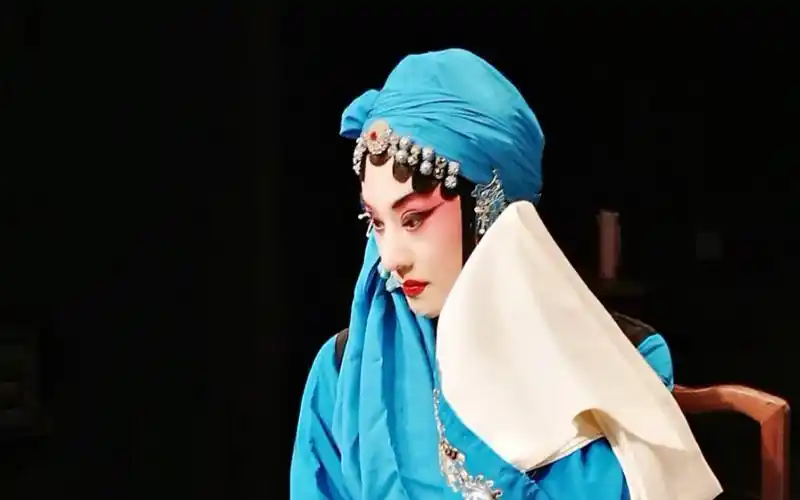 【锁麟囊】男旦杨磊 // 春秋亭 一霎时